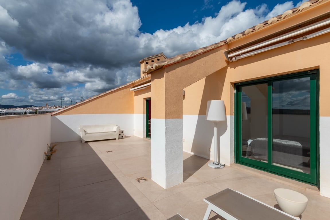 Àtic duplex orientat al sud al Port per lloguer d'hivern - 29