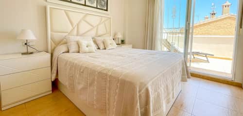 Rijwoning met 4 slaapkamers in Orihuela Costa — foto 21
