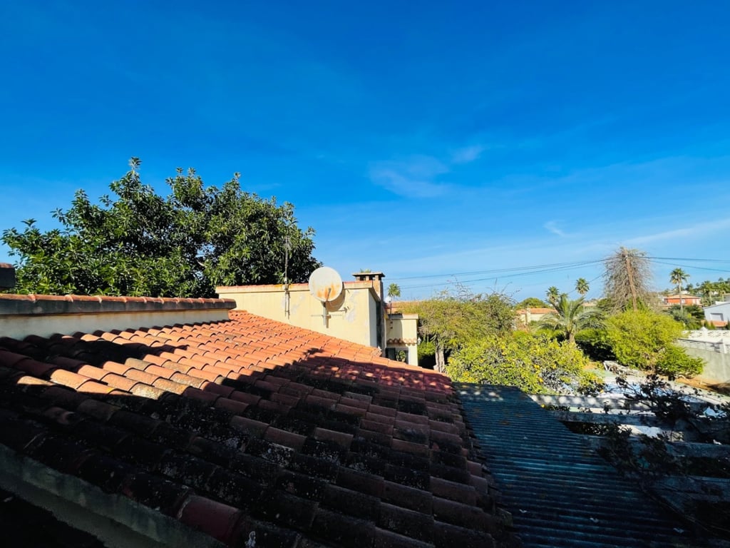 Denia. Chalet en buena área para reformar en venta - 31