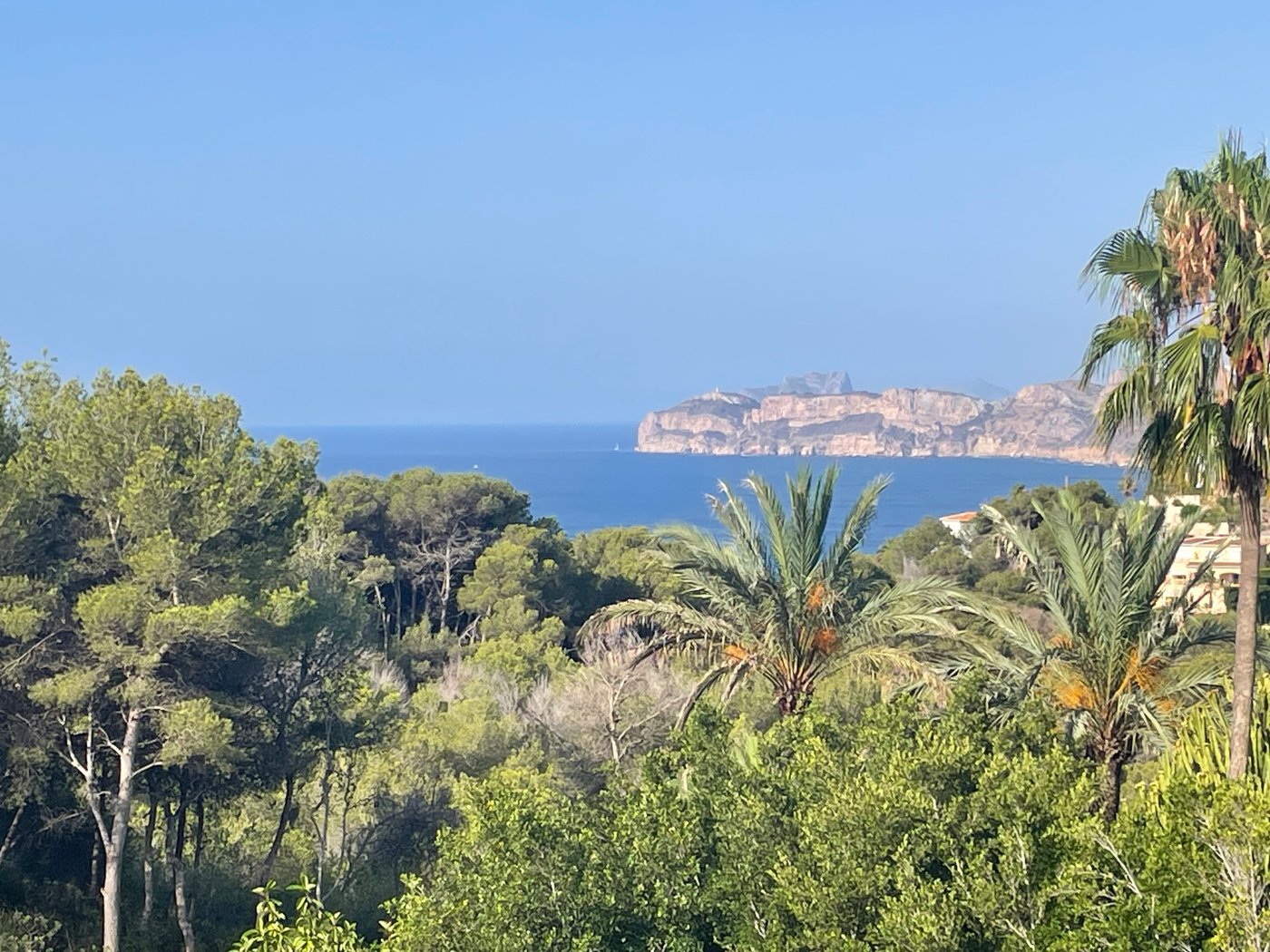 Villa Melissa en Torre Ambolo, Jávea — Villa nueva con licencia, vistas al mar y piscina privada
