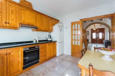 Property R4622881