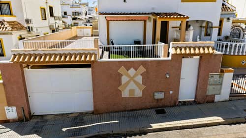 Rijwoning met 6 slaapkamers in Torrevieja — foto 33