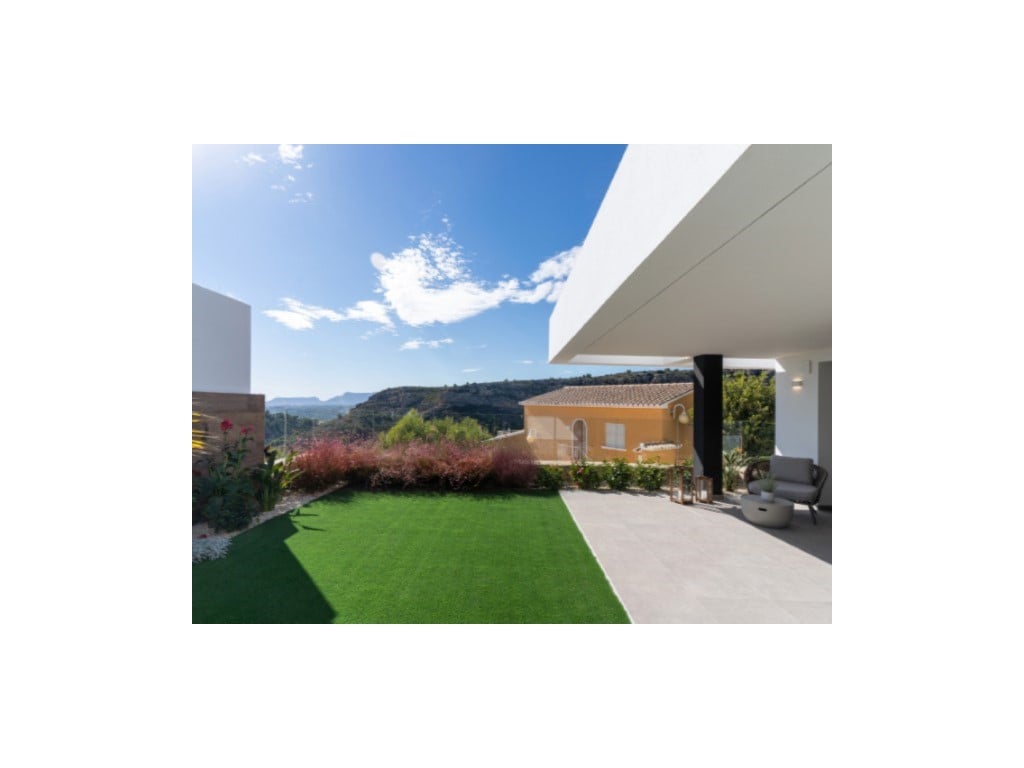 Luxury residential complex with sea views in Benitachell, Cumbre del Sol — terrace