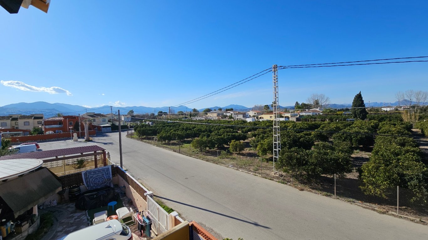 Casa aparellada a prop de la Platja de Santa Ana - Deveses - 17