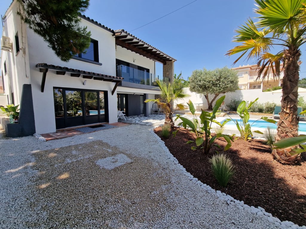 5-bed Villa in Calpe / Calp photo 3