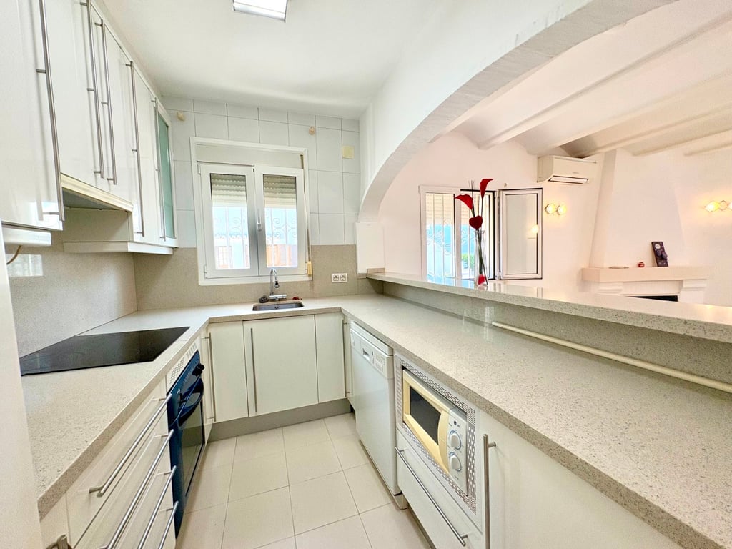 Property #RH20399 - 8