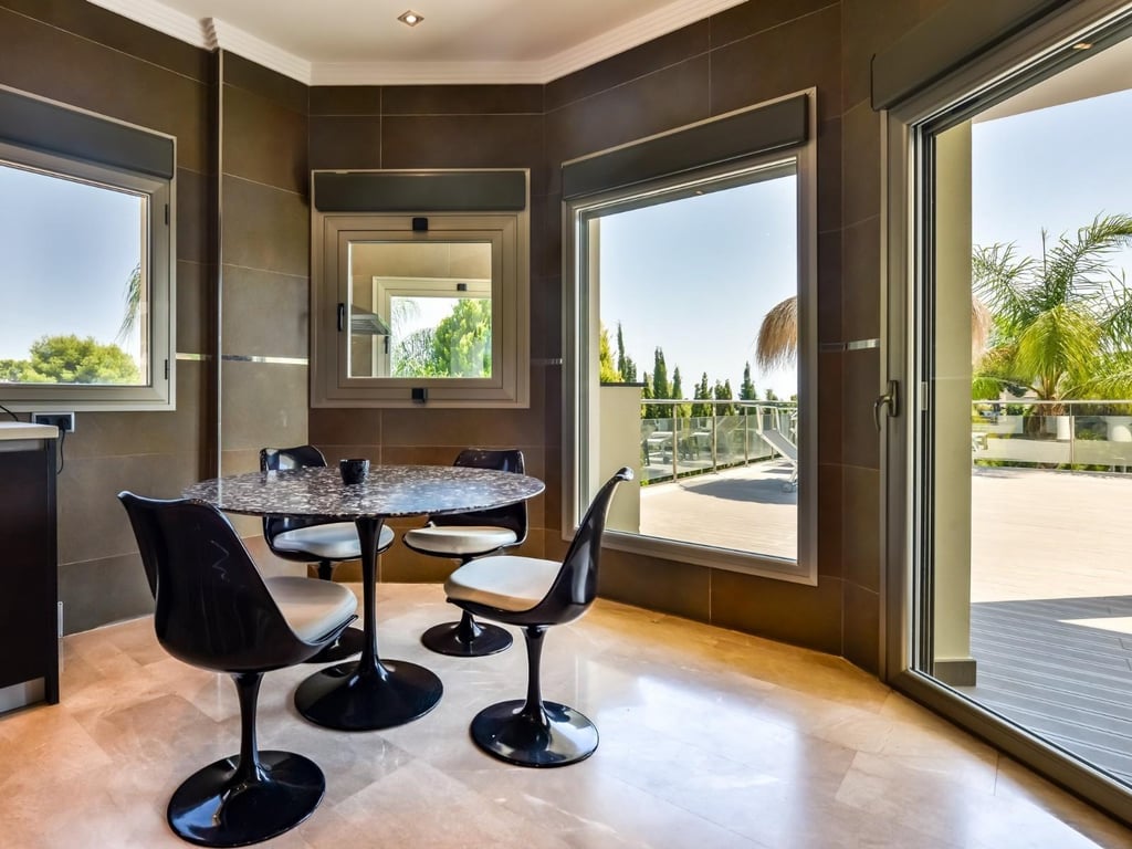 Property #RH20580 - 49