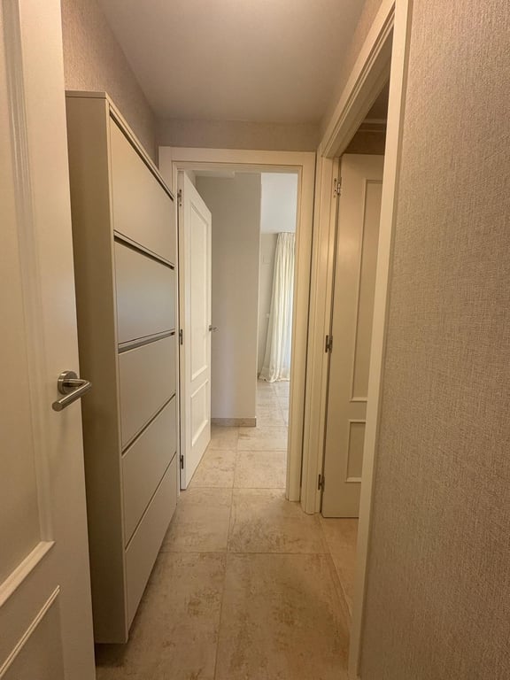 Apartamento reformado de 1 dormitorio en Denia con piscina comunitaria - 24