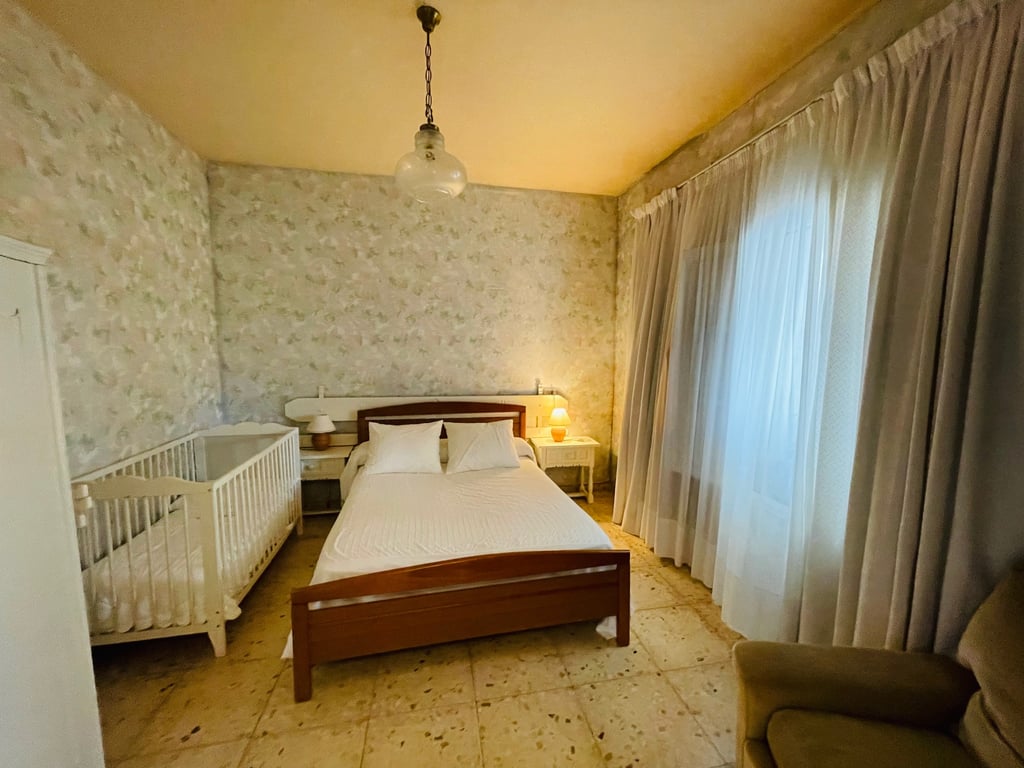 Pedreguer. Casa de campo amplio con piscina en venta - 33