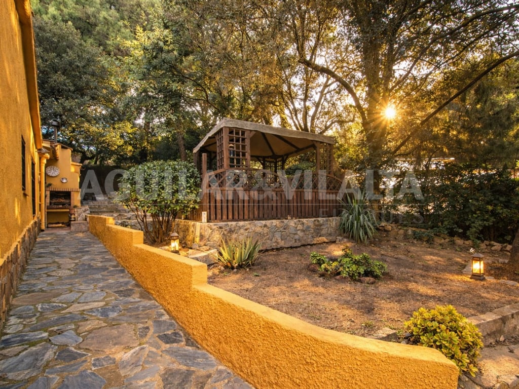 Move-in ready house in nature - 8