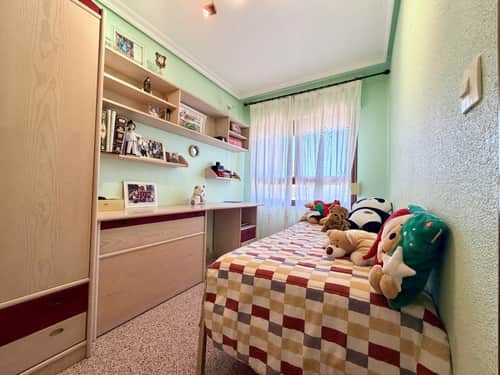 Rijwoning met 4 slaapkamers in Formentera del Segura — foto 9