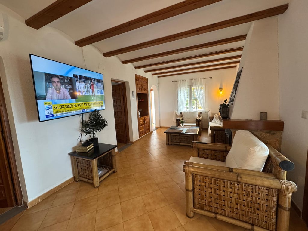 Chalet en venta en Denia, Zona Montgó: 4 habitaciones, piscina privada - 13