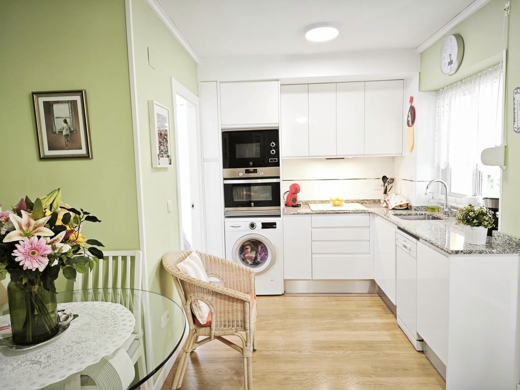 Dénia Playa: Apartamento Reformado con Encanto, ¡A 300m del Mar! - 8