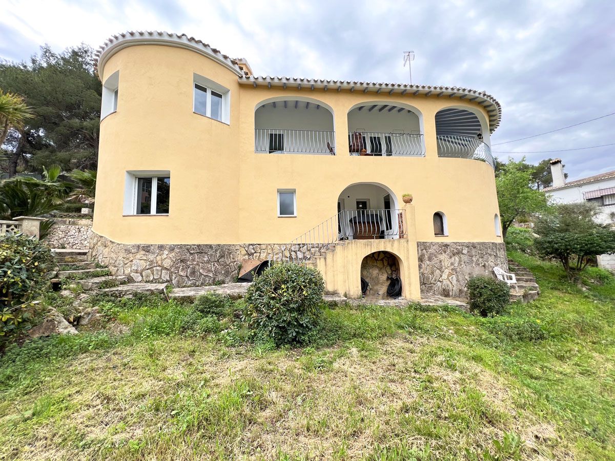 Ibizan-style renovated villa with sea and Cap San Antonio views — Costa Nova, Jávea
