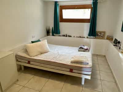 Property #AD 128