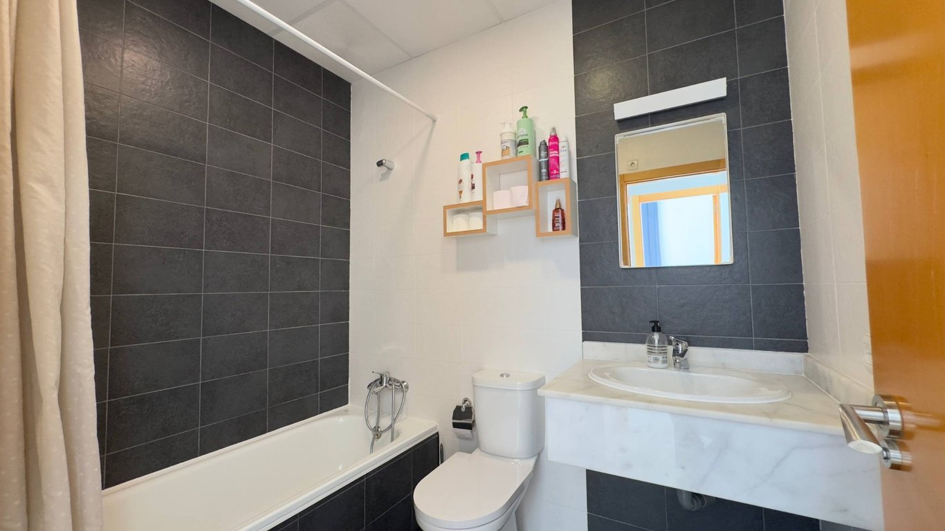 Property #RH20993 - 18