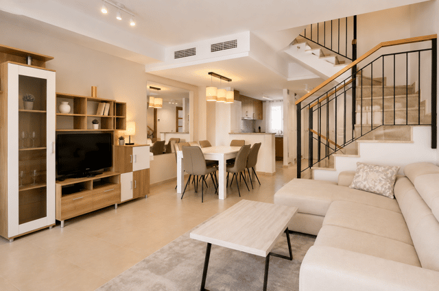 Adosado con piscina en Calpe, 4 dorm., 197m²
