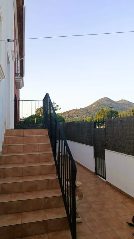 Casa semi adosada con encanto, garaje privado y amplia terraza en pleno corazón de Alcalalí - 22