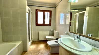 Property R4302376