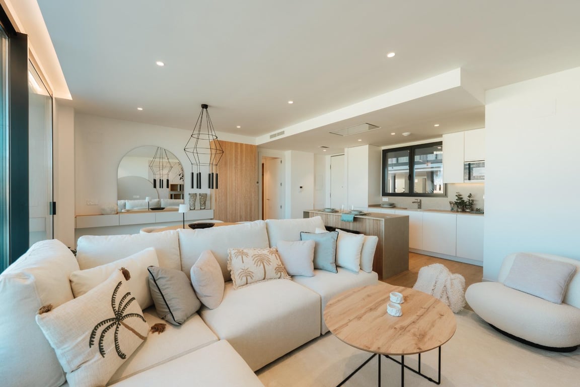 Property #RH21336 - 9