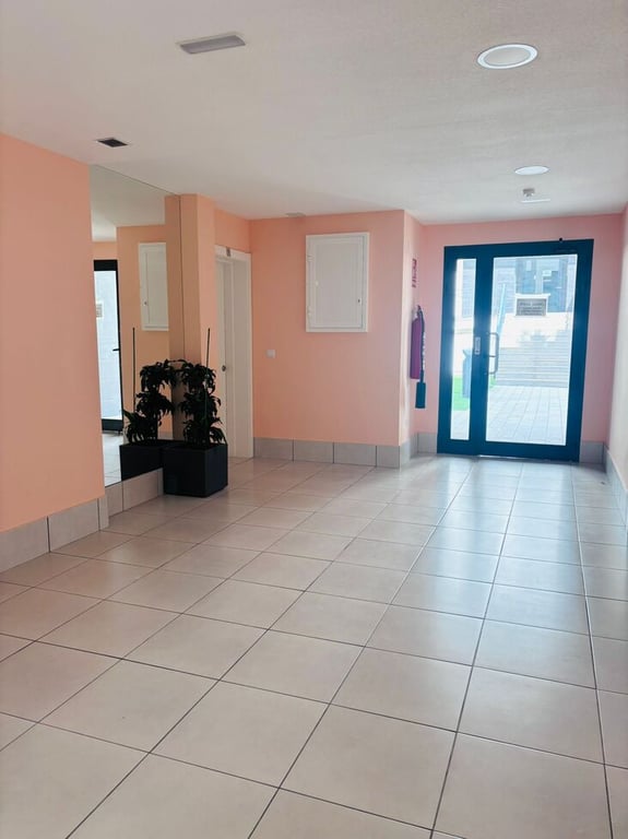 Property #RH21345 - 16