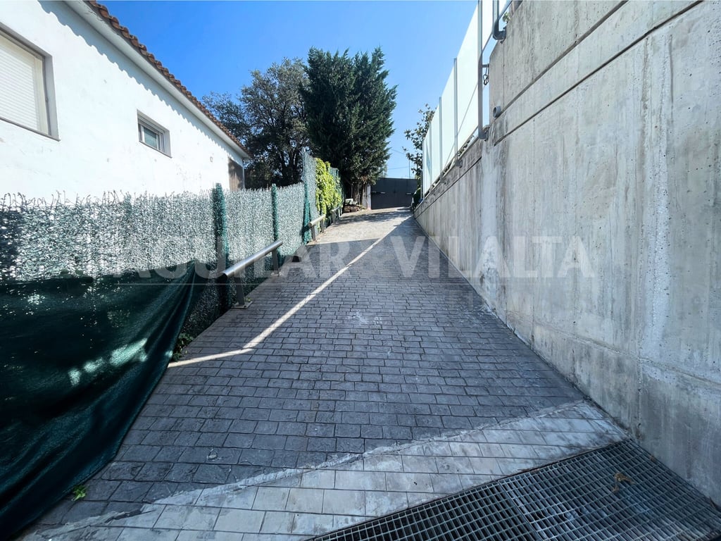 para dos familias con piscina - 92