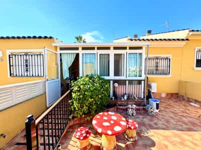 Gezellige rijtjeswoning in La Marina – San Fulgencio (Costa Blanca) - 2