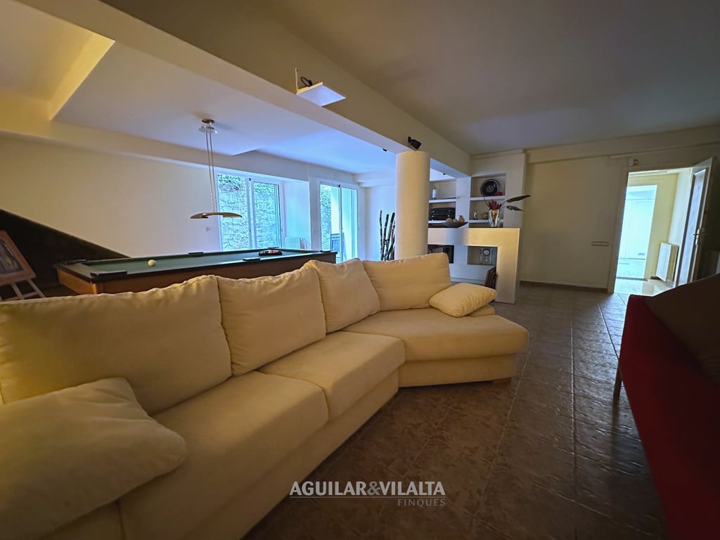 Exclusive villa in Can Teixidó with sea views - 53