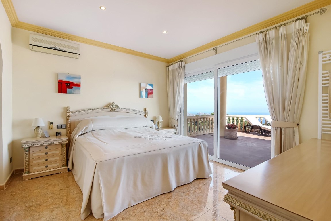 Villa Sapphire