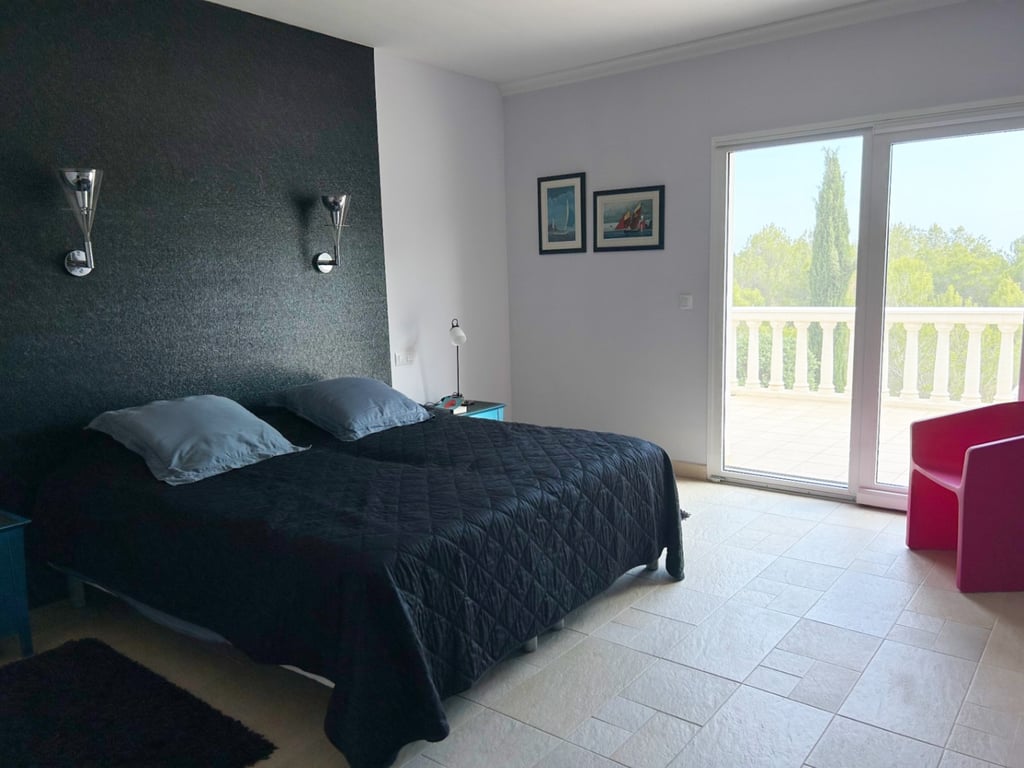 Vila a la venda en pego - 9