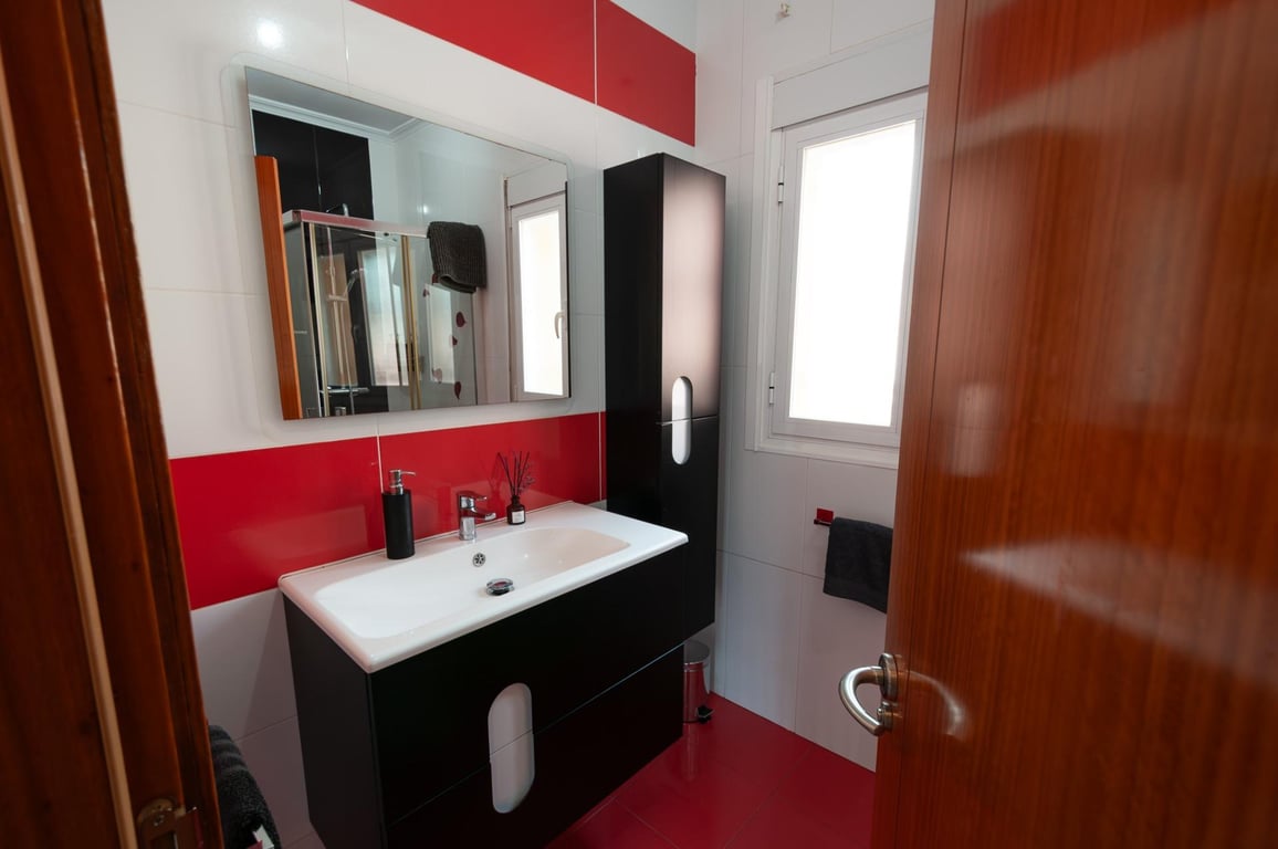 Property #RH21396 - 7