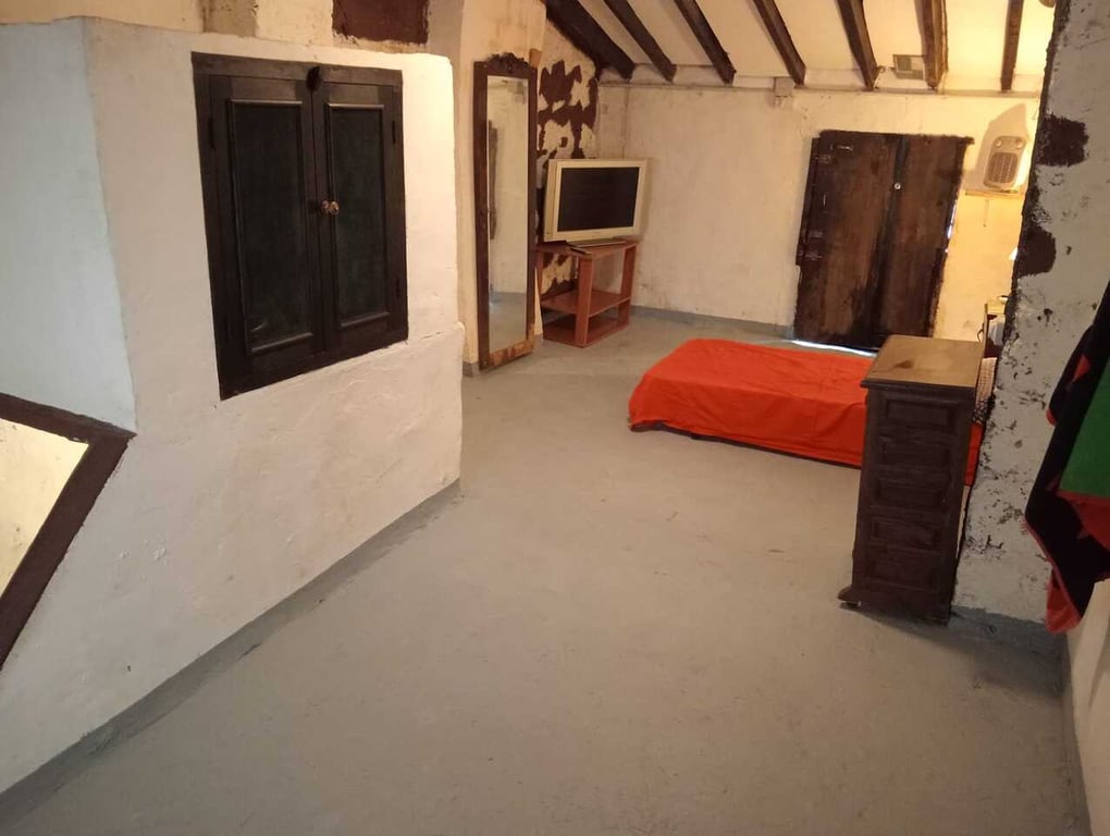 Property #RH21314 - 16