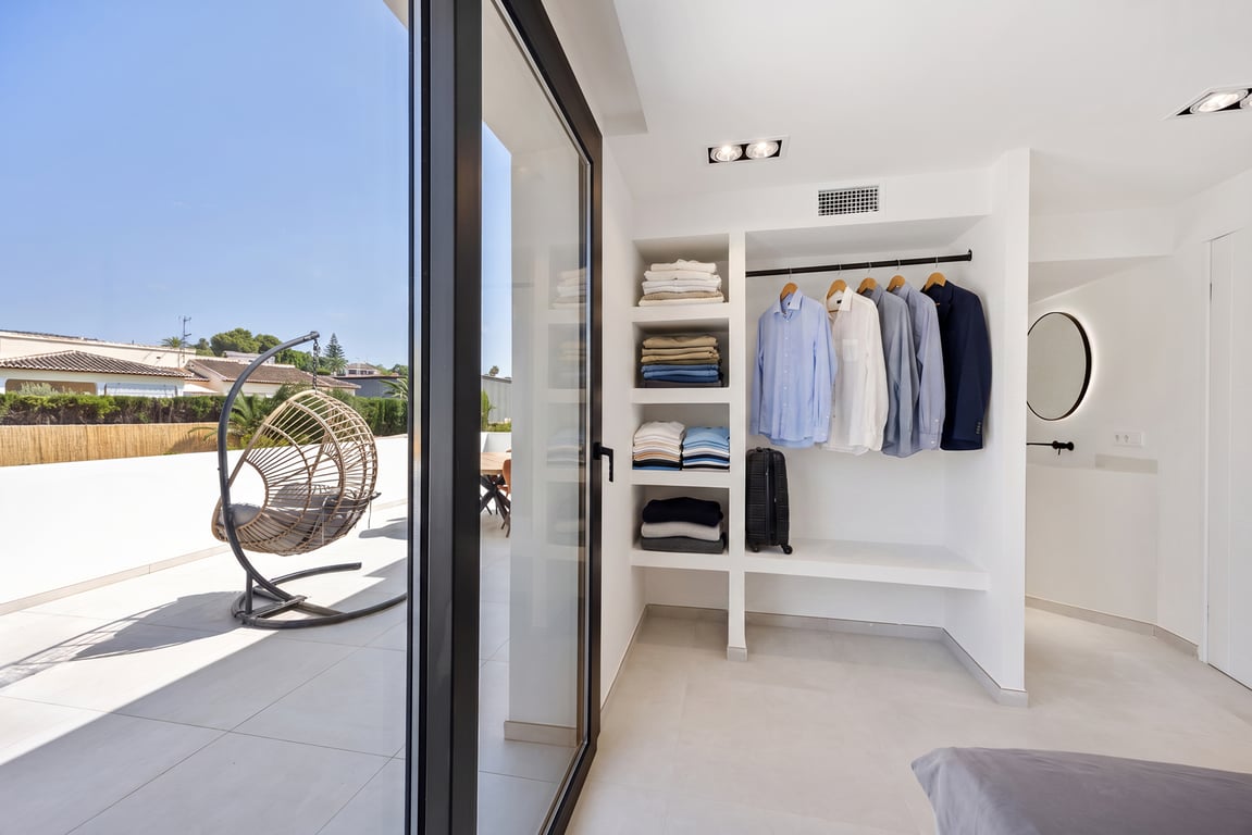 4-bed Villa in Jávea photo 25