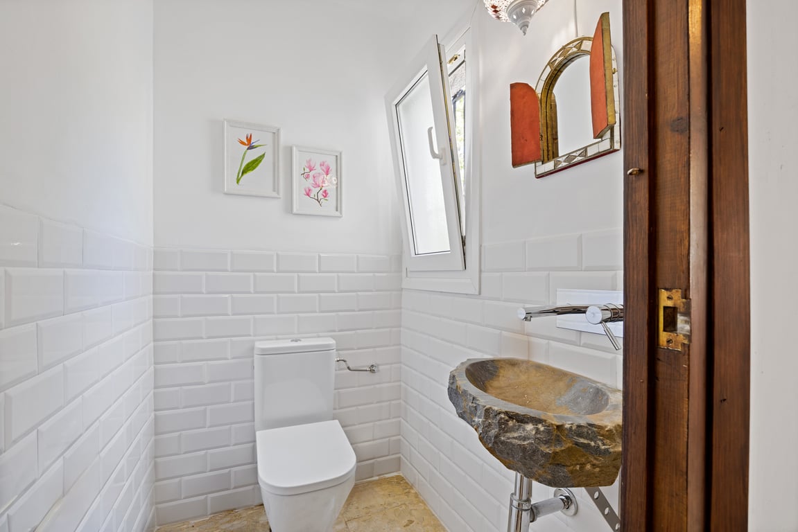 4-bed Villa in Jávea photo 18