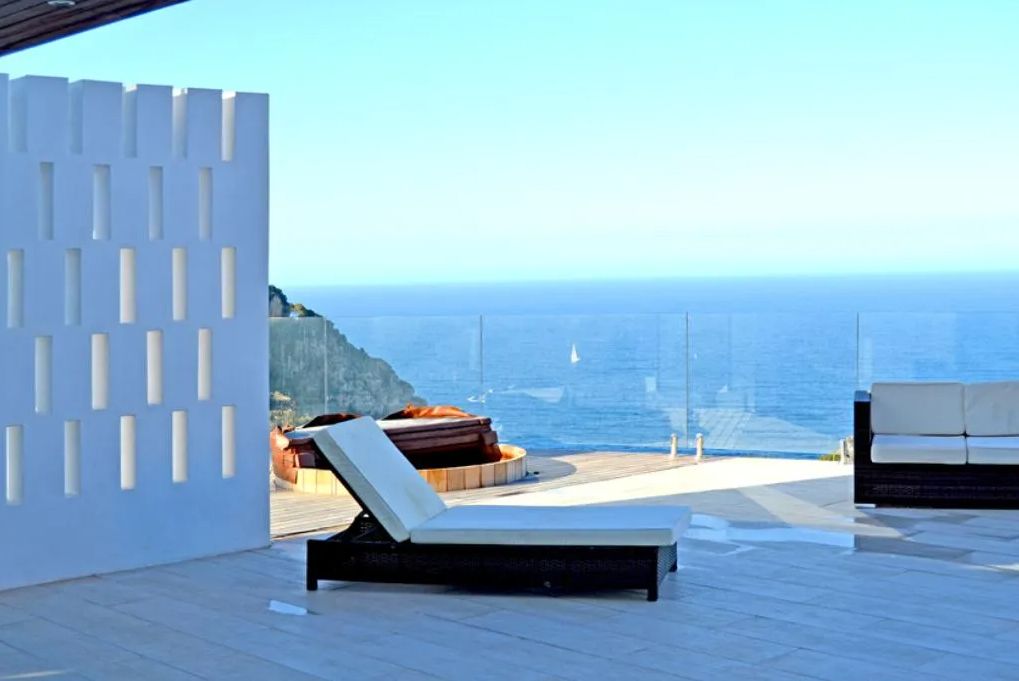 Lujosa Villa moderna en primera línea con impresionantes vistas al mar - 38