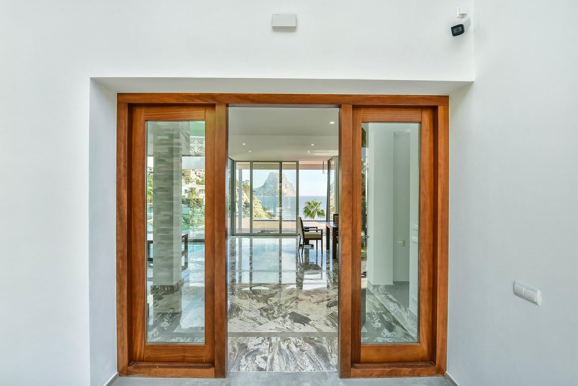 Property #RH20590 - 21