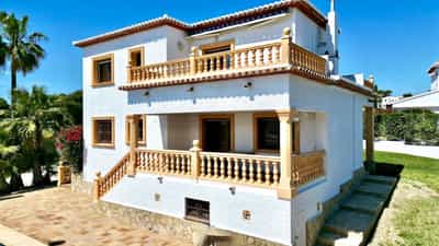 Property R4302376