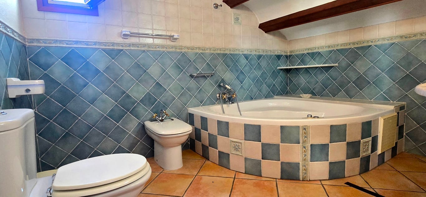 Property #RH21330 - 25