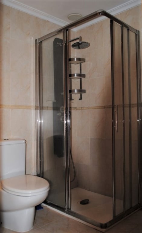 Apartamento en Denia en planta baja de 2 dormitorios y terraza privada en venta - 19