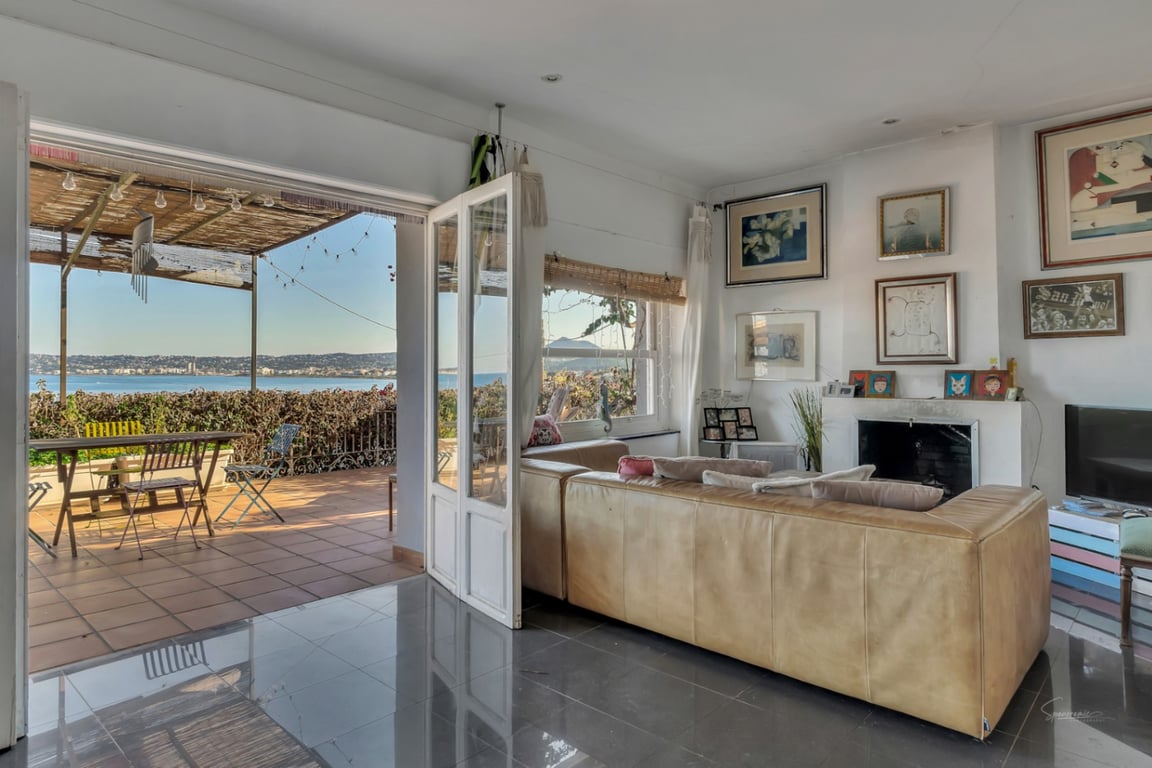 VILLA EN PRIMERA LINEA DEL MAR EN EL PUERTO DE JAVEA - 2