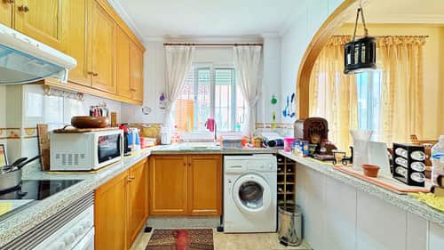 Rijwoning met 3 slaapkamers in Orihuela Costa — foto 16