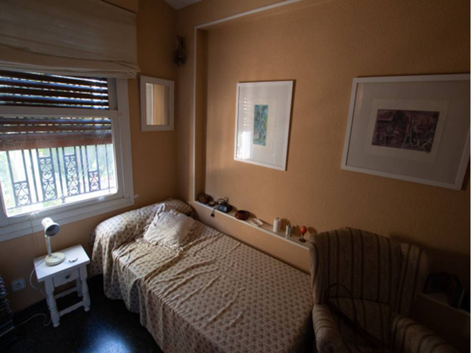 Venta Parcela urbana y Chalet - 28