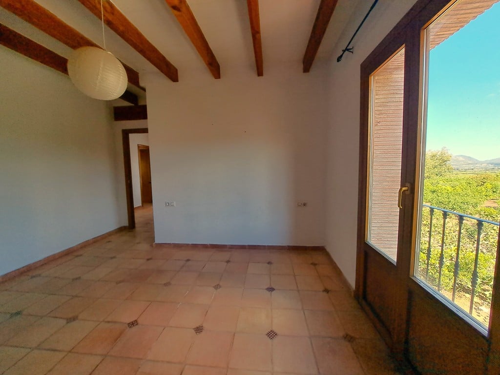 Villa familiar con piscina en venta en Orba - 36