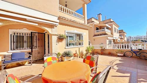 Rijwoning met 3 slaapkamers in Orihuela Costa — foto 5