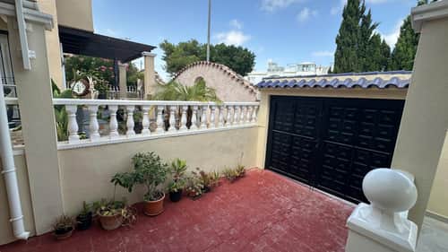 Rijwoning met 3 slaapkamers in San Miguel de Salinas — foto 4
