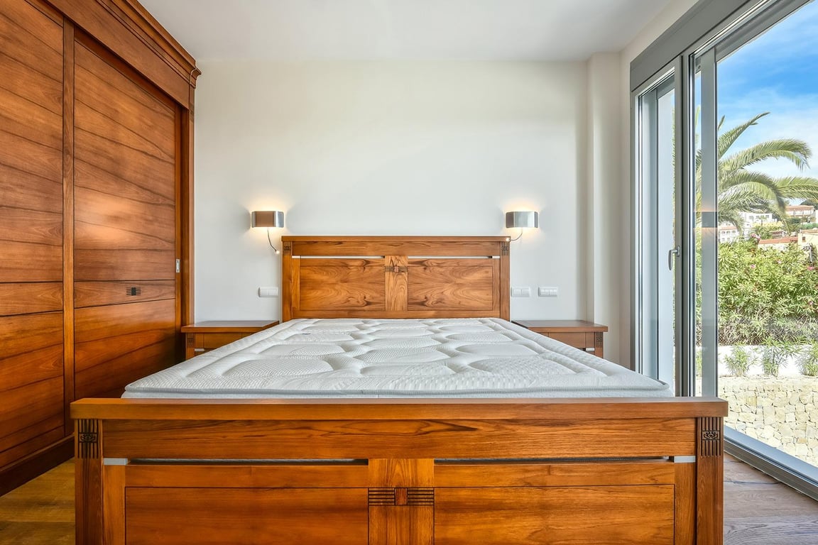 Property #RH20590 - 35