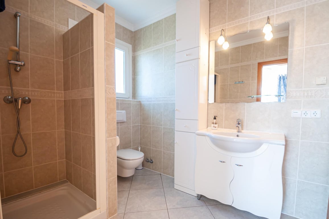 Property #RH20586 - 22