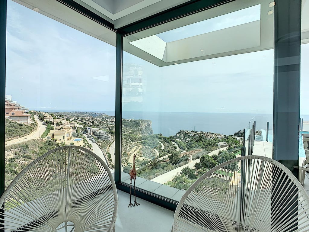 Lujosa villa en Cumbre del Sol - 15