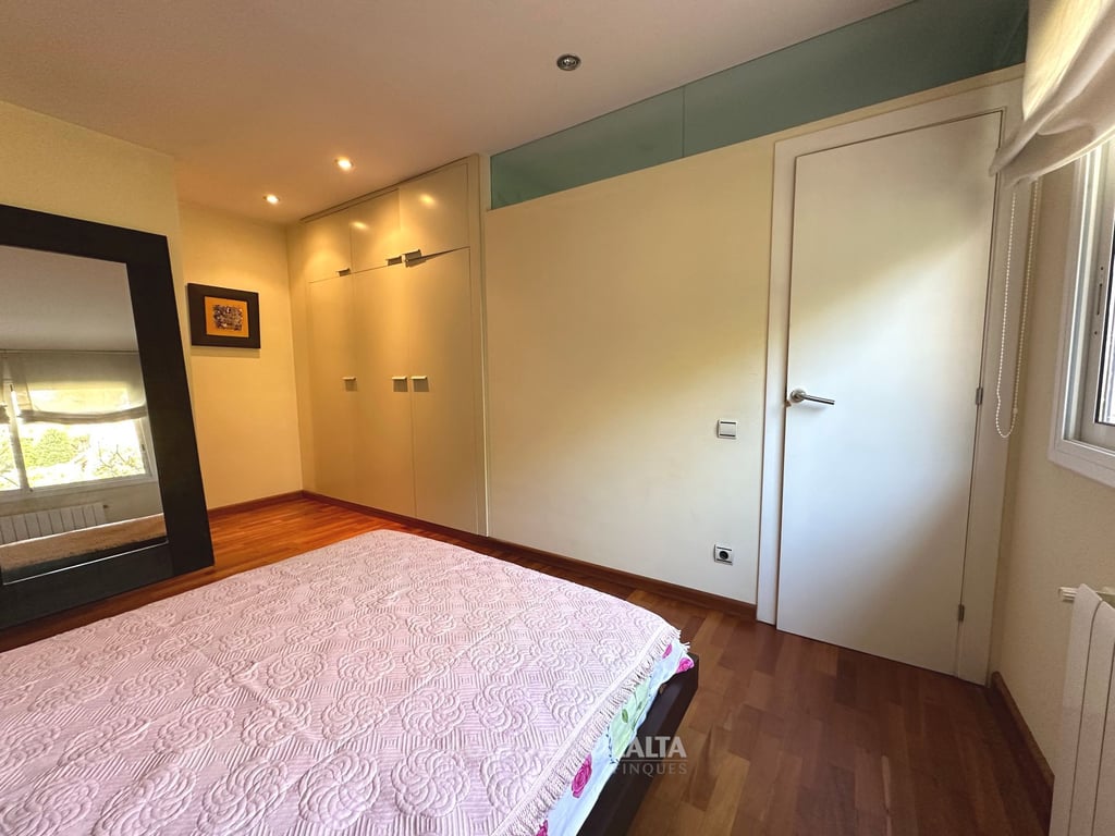 Exclusive villa in Can Teixidó with sea views - 103