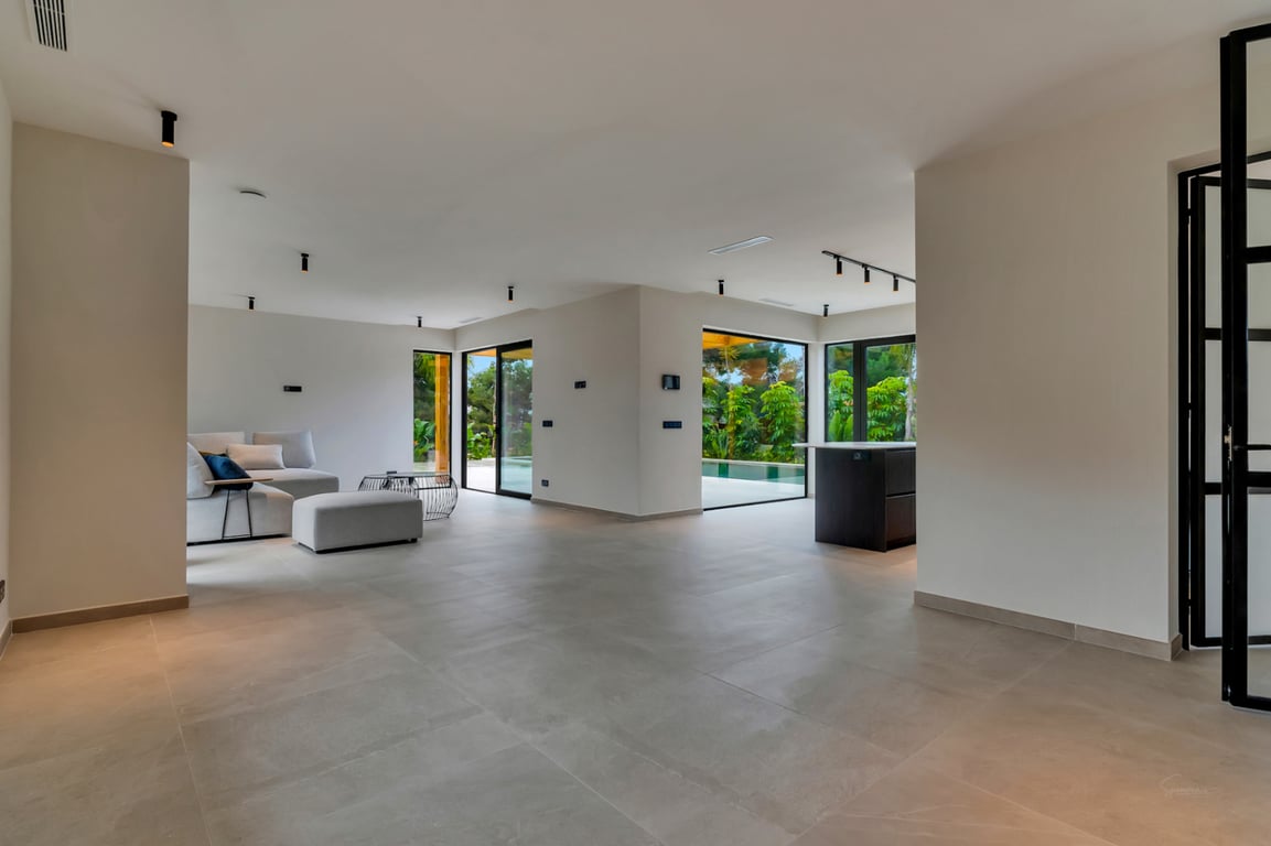 Villa de lujo de nueva construcción ubicada en una zona tranquila - 4